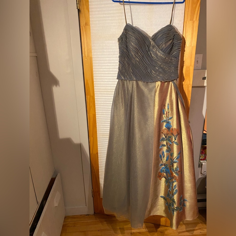 Elegant Enbroidered Evening Gown